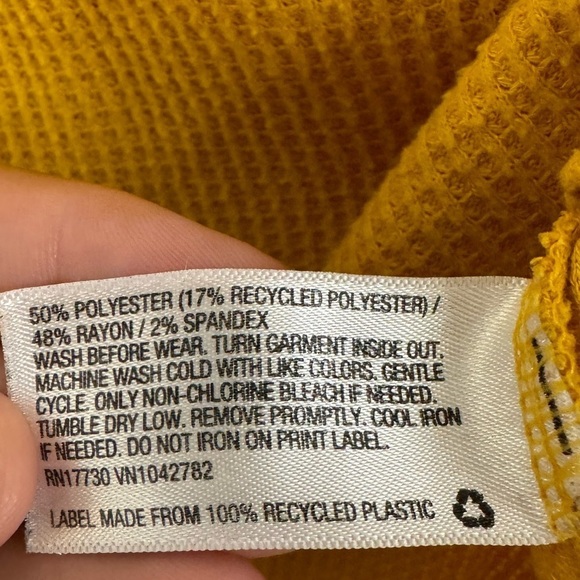 Cat & Jack Yellow Waffle Knit Shirt with Elastic Cuffed Sleeves Size L 10/12 ☀️ - Picture 13 of 13